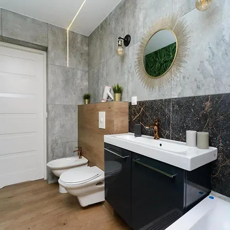 House In Saint-pabu Near Stunning Beaches